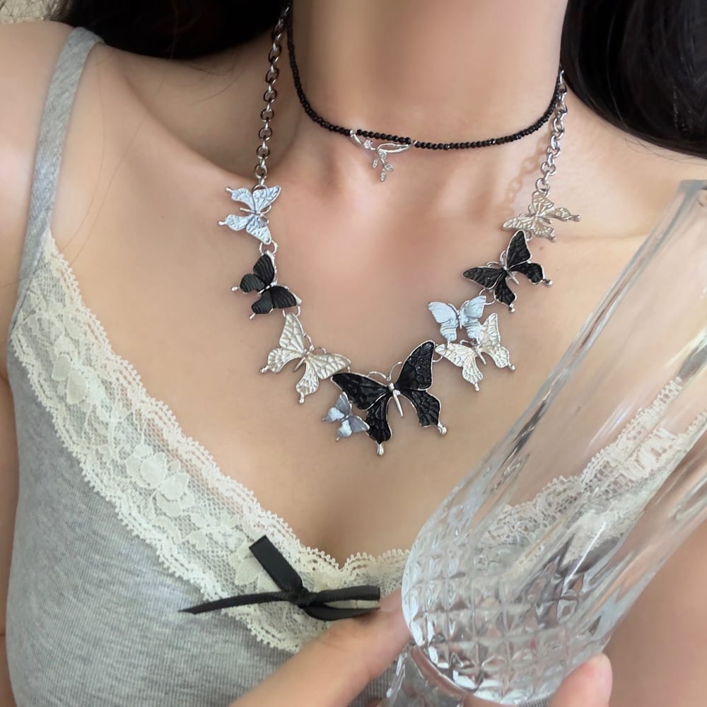 Collier Pendentif Papillon Coloré